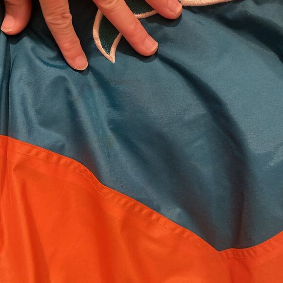 NFL Gameday Miami Dolphins Logo Jacket Size Large - Picture 10 of 10